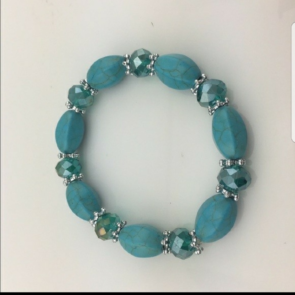 Turquoise and blue beaded bracelet